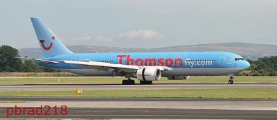 Image of aircraft registration G-OOBF - A 757-28A operated by Thomson Airways