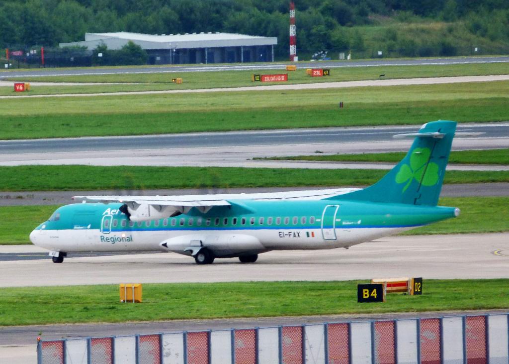 Photo of aircraft EI-FAX operated by Aer Lingus Regional