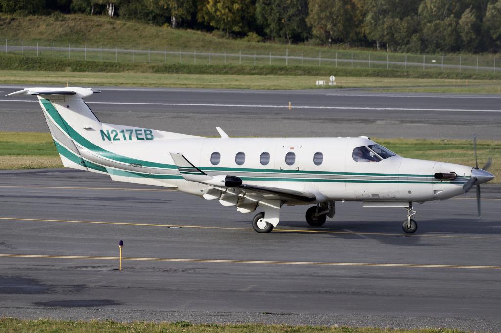 Photo of aircraft N217EB operated by PPC12 LLC