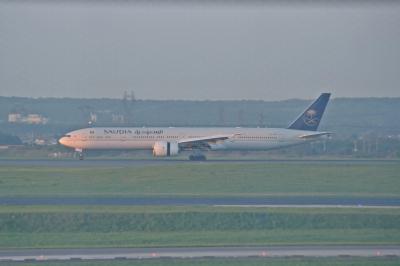 Photo of aircraft HZ-AK38 operated by Saudi Arabian Airlines