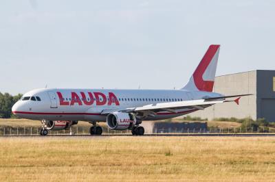 Photo of aircraft 9H-LMT operated by Lauda Europe