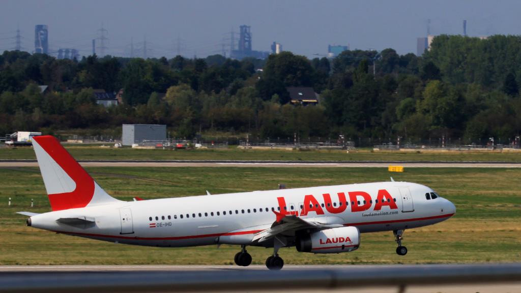 Photo of aircraft OE-IHD operated by LaudaMotion