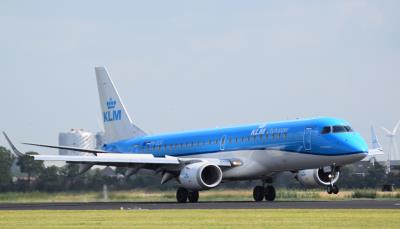 Image of aircraft registration PH-EZG - A ERJ-190-STD (ERJ-190-100) operated by KLM Cityhopper