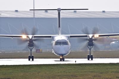 Image of aircraft registration G-JECO - A DHC-8-402Q operated by Flybe