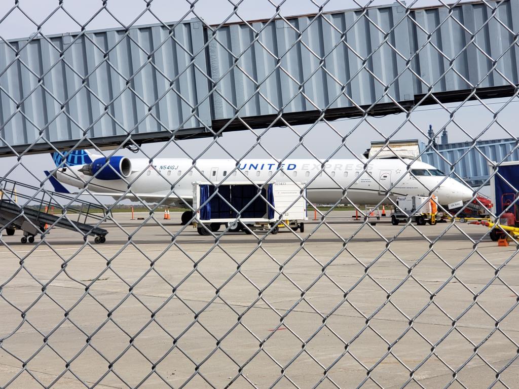 Photo of aircraft N541GJ operated by GoJet Airlines