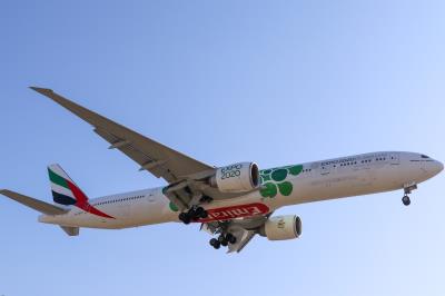 Image of aircraft registration A6-EPF - A 777-31H(ER) operated by Emirates