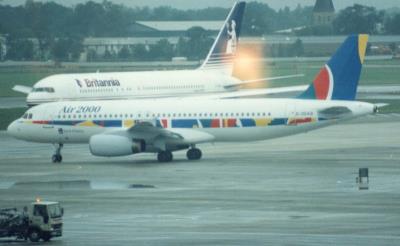 Image of aircraft registration G-OOAB - A A320-231 operated by Air 2000