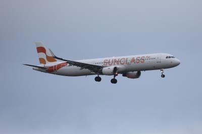 Photo of aircraft OY-TCN operated by Sunclass Airlines