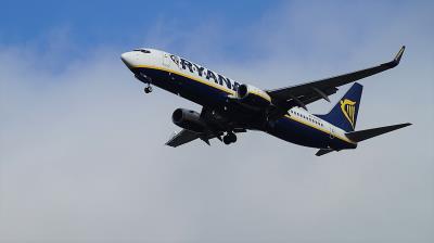 Photo of aircraft EI-EVT operated by Ryanair