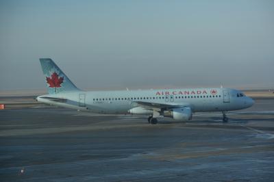 Photo of aircraft C-FNVU operated by Air Canada