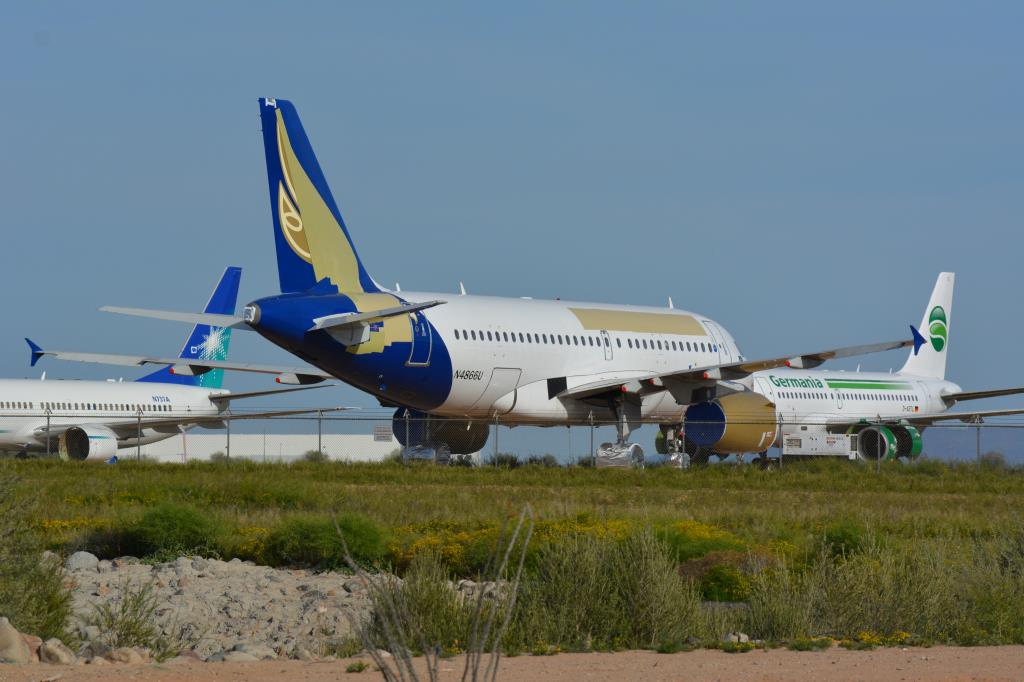 Photo of aircraft N4866U operated by United Airlines