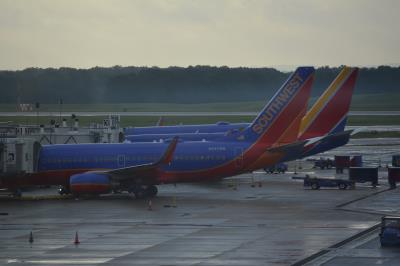 Photo of aircraft N247WN operated by Southwest Airlines
