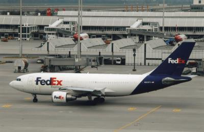 Photo of aircraft N802FD operated by Federal Express (FedEx)
