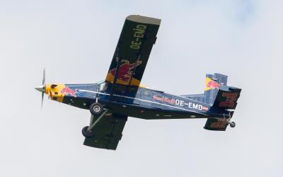 Photo of aircraft OE-EMD operated by The Flying Bulls GmbH (Red Bull)