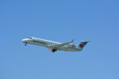 Photo of aircraft C-GGJA operated by Air Canada Express