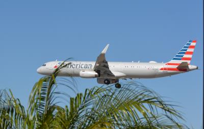 Photo of aircraft N153AN operated by American Airlines