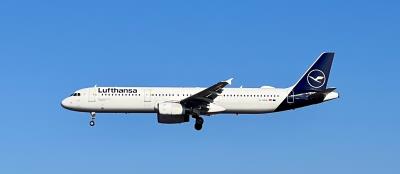 Photo of aircraft D-AIRA operated by Lufthansa