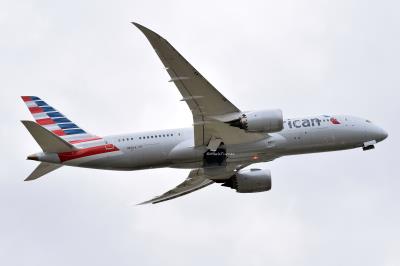 Photo of aircraft N815AA operated by American Airlines