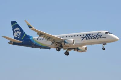 Photo of aircraft N194SY operated by Alaska Airlines