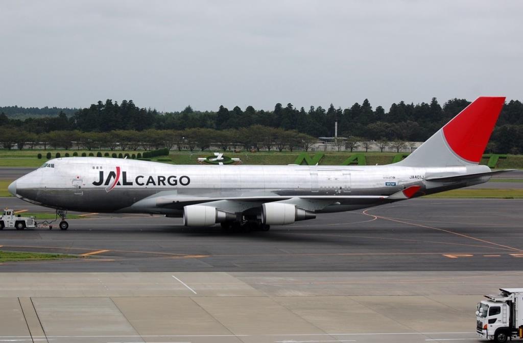 Photo of aircraft JA401J operated by Japan Airlines
