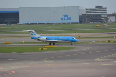 Image of aircraft registration PH-KZU - A Fokker 70 operated by KLM Cityhopper