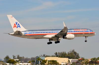 Photo of aircraft N628AA operated by American Airlines