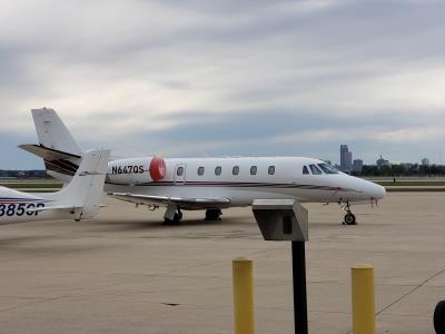 Photo of aircraft N647QS operated by NetJets