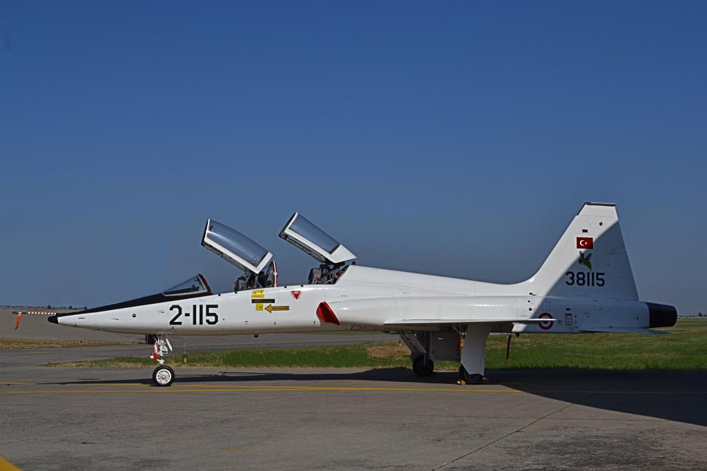 Photo of aircraft 63-8115 operated by Turkish Air Force