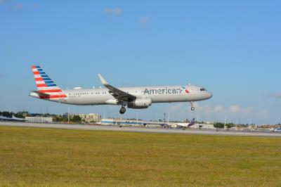Photo of aircraft N932AM operated by American Airlines