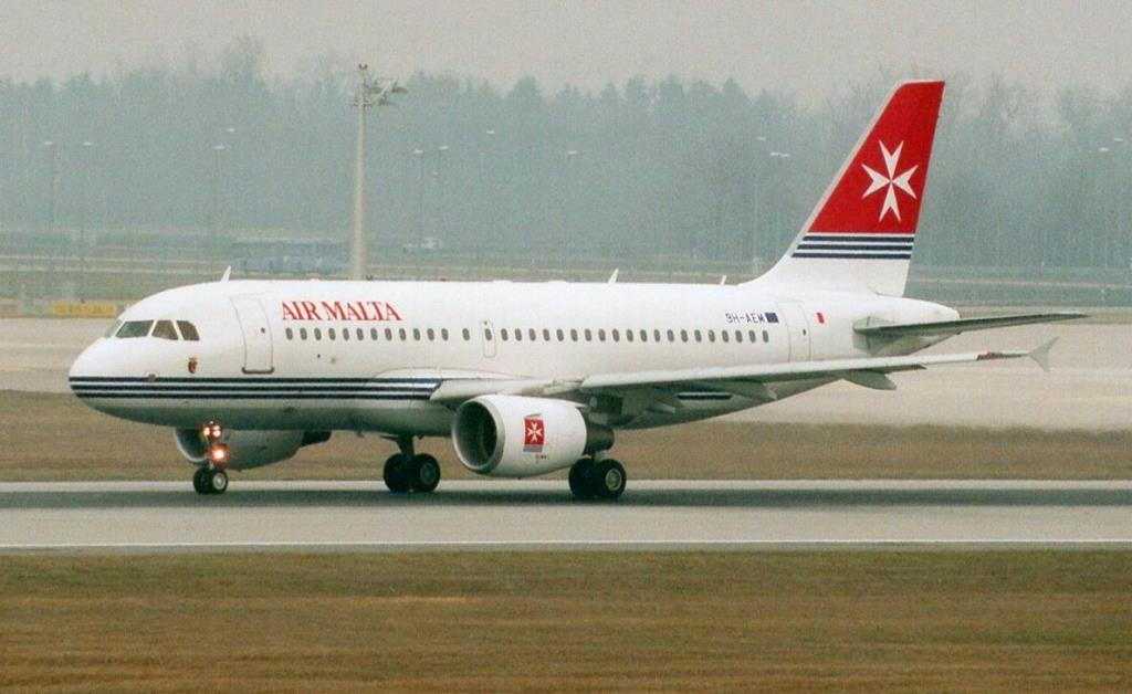 Photo of aircraft 9H-AEM operated by Air Malta