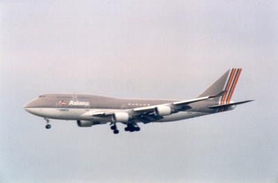 Image of aircraft registration HL7420 - A 747-48E operated by Asiana Airlines