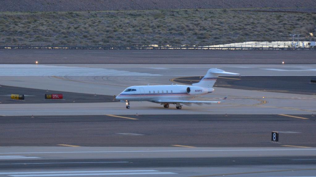 Photo of aircraft N39FE operated by Federal Express Leasing Corporation