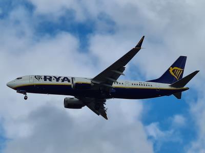 Photo of aircraft EI-IFY operated by Ryanair