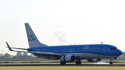 Image of aircraft registration PH-BGB - A 737-8K2(WL) operated by KLM Royal Dutch Airlines