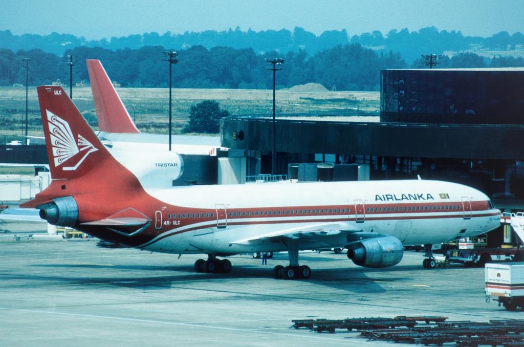 Photo of aircraft 4R-ULC operated by Air Lanka