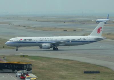 Photo of aircraft B-6326 operated by Air China