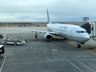 Photo of aircraft N76504 operated by United Airlines