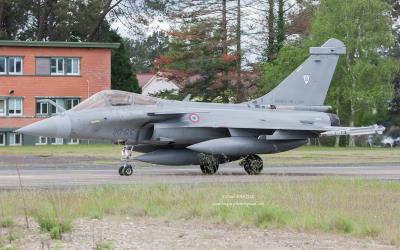Photo of aircraft 124 (F-UHGC) operated by French Air Force-Armee de lAir