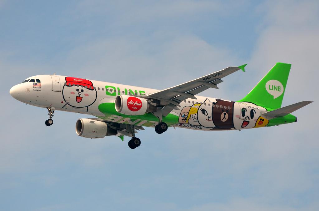 Photo of aircraft 9M-AHR operated by AirAsia