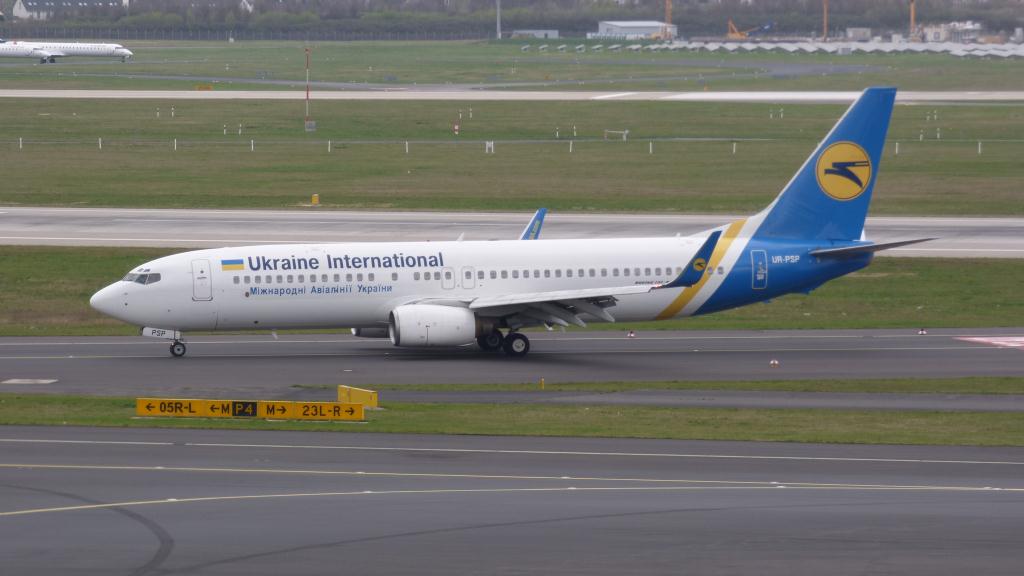 Photo of aircraft UR-PSP operated by Ukraine International Airlines
