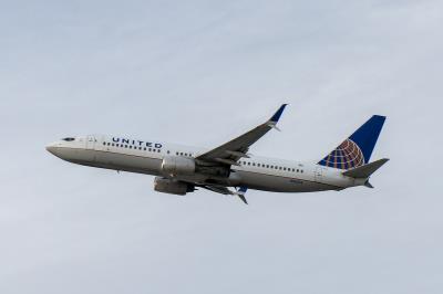 Image of aircraft registration N14214 - A 737-824(WL) operated by United Airlines