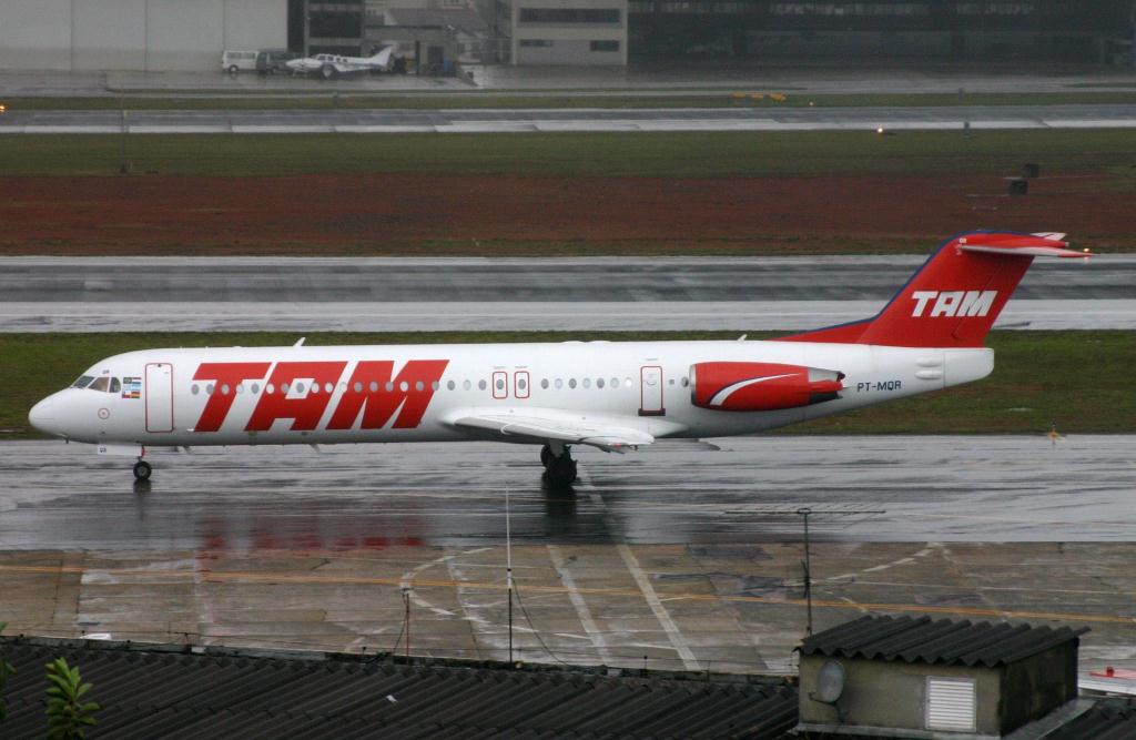 Photo of aircraft PT-MQR operated by TAM Linhas Aereas