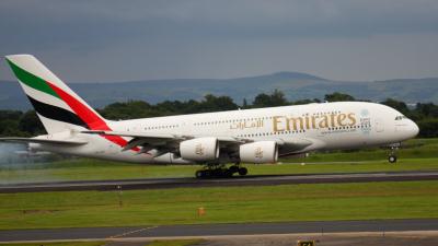 Photo of aircraft A6-EDT operated by Emirates