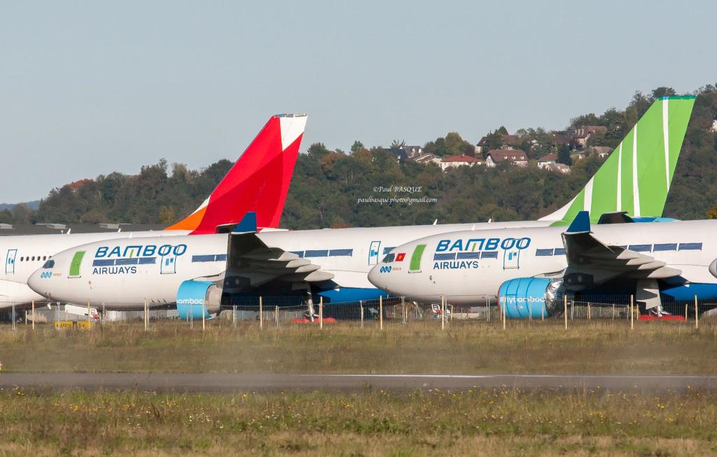 Photo of aircraft 2-RLAY operated by UMB Bank