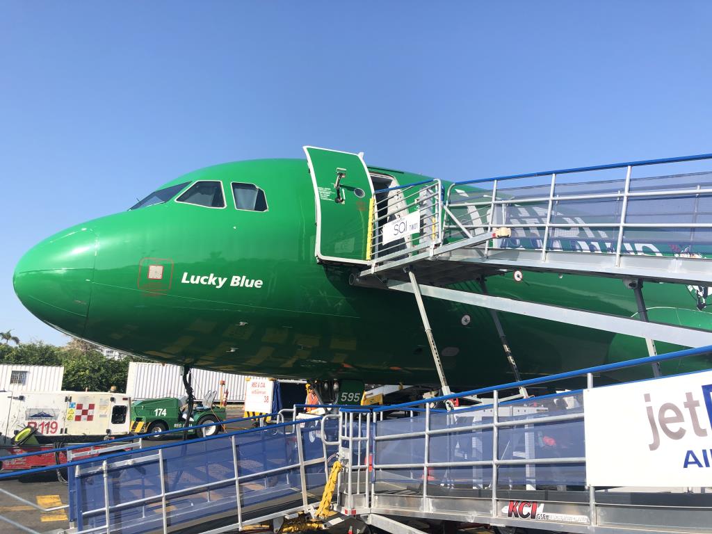 Photo of aircraft N595JB operated by JetBlue Airways