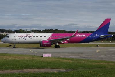 Photo of aircraft HA-LVZ operated by Wizz Air