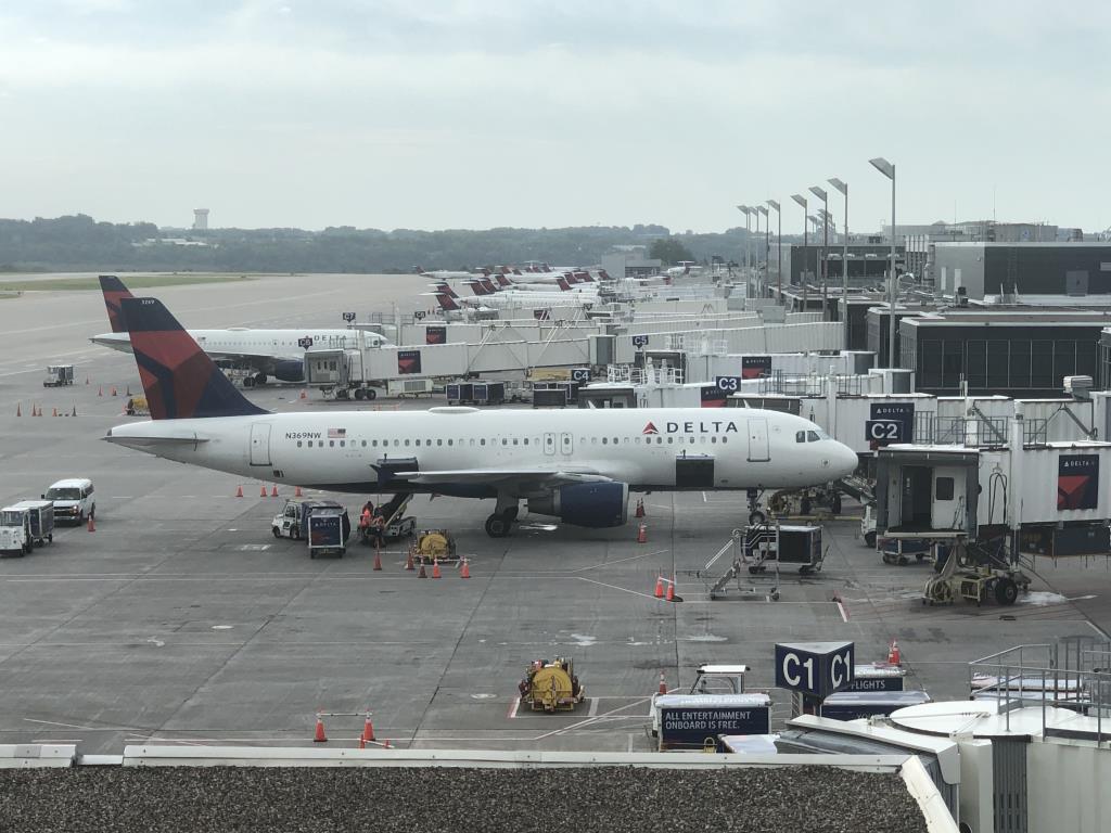 Photo of aircraft N369NW operated by Delta Air Lines