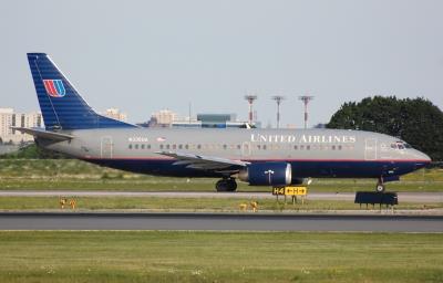 Photo of aircraft N335UA operated by United Airlines