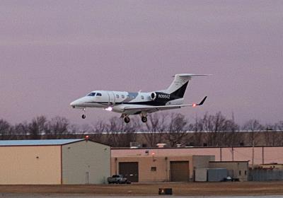 Photo of aircraft N306AZ operated by Summit Aviation