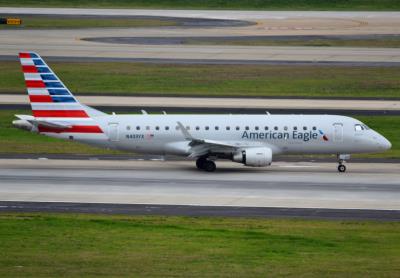 Image of aircraft registration N403YX - A ERJ-175-LR (ERJ-170-200 LR)  operated by American Eagle